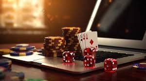 မြန်မာ National League ဘောလုံးပွဲတွင် ကစားသမားများ Real-time Odds ဖြင့် Bet ထပ်နေသောမြင်ကွင်း